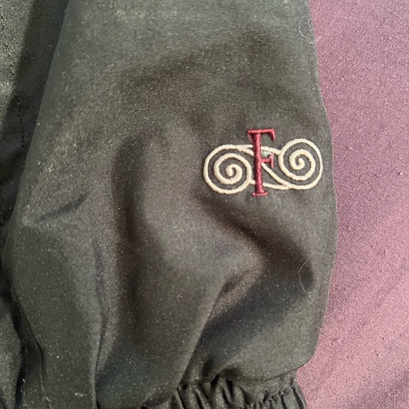 Women’s “Rare” Black Fila Ski Suit – Hooded with Faux Fur Collar, Size 8 - Picture 13 of 16